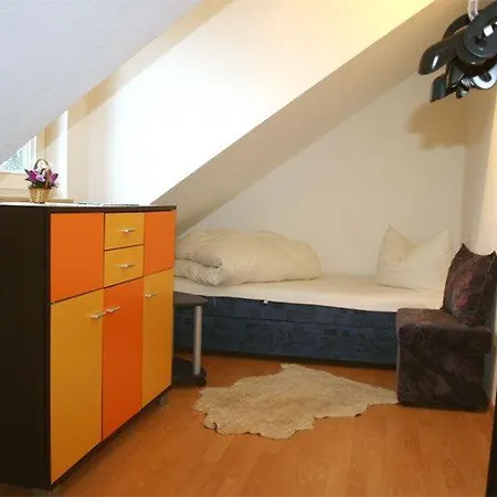 Strandstrasse 30 - 15-08 * Kuehlungsborn