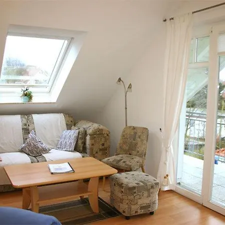 Strandstrasse 30 - 15-08 Ostseebad Kühlungsborn