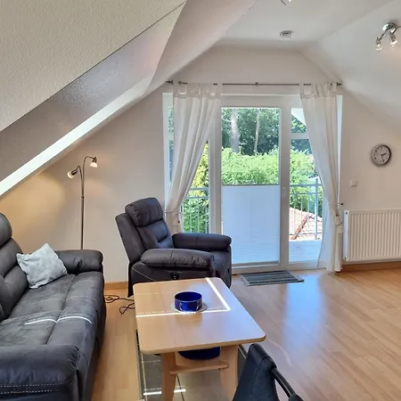 Strandstrasse 30 - 15-08 Ostseebad Kühlungsborn